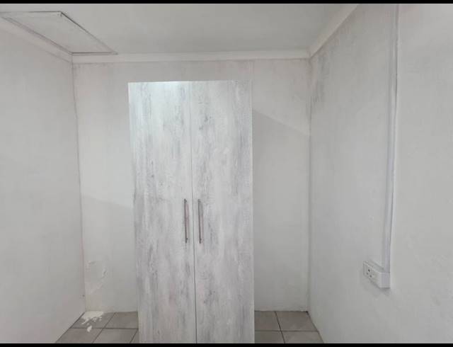 1 BEDROOM PROPERTY TO RENT IN FERREIRA TOWN